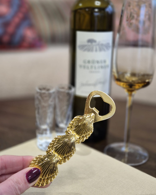 Gouden flesopener goud met schelpen van Here's How