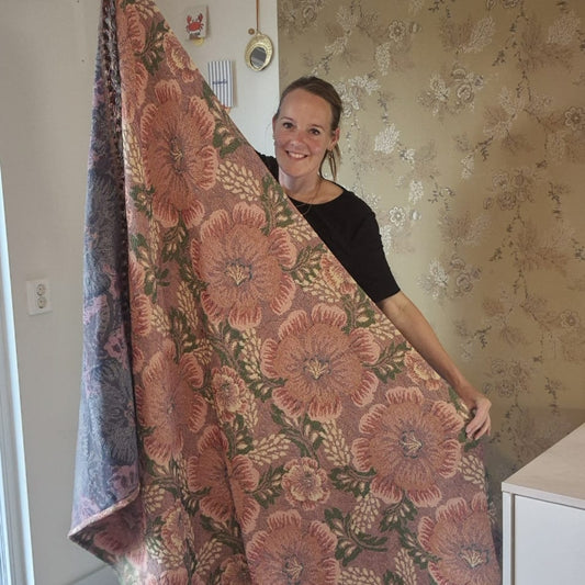 Prachtig plaid van Imbarro met Jacquard bloemen design