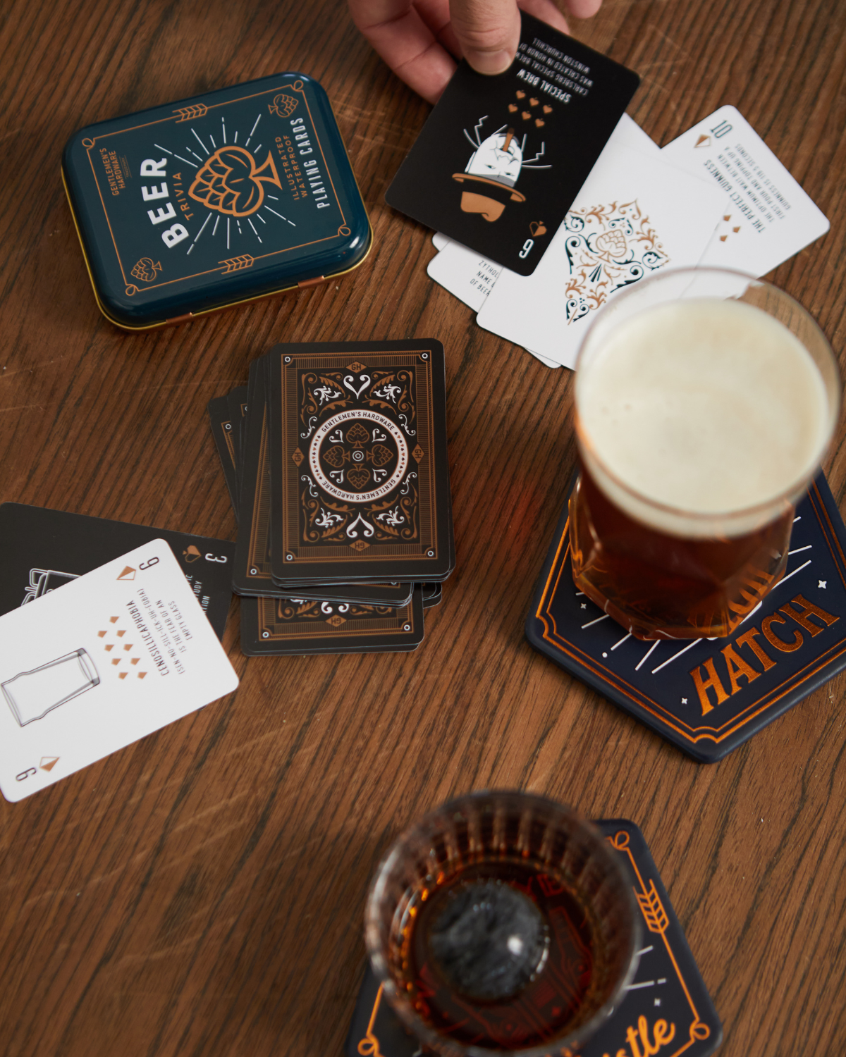 Luxe speelkaarten met bierweetjes, cadeau voor mannen in geschenkverpakking