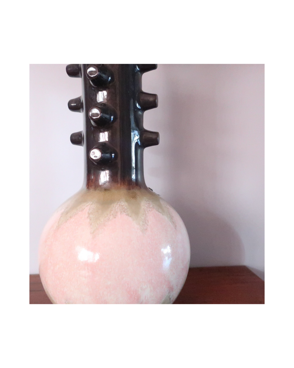 Vaas Retro Blossom – roze nostalgie met een moderne twist