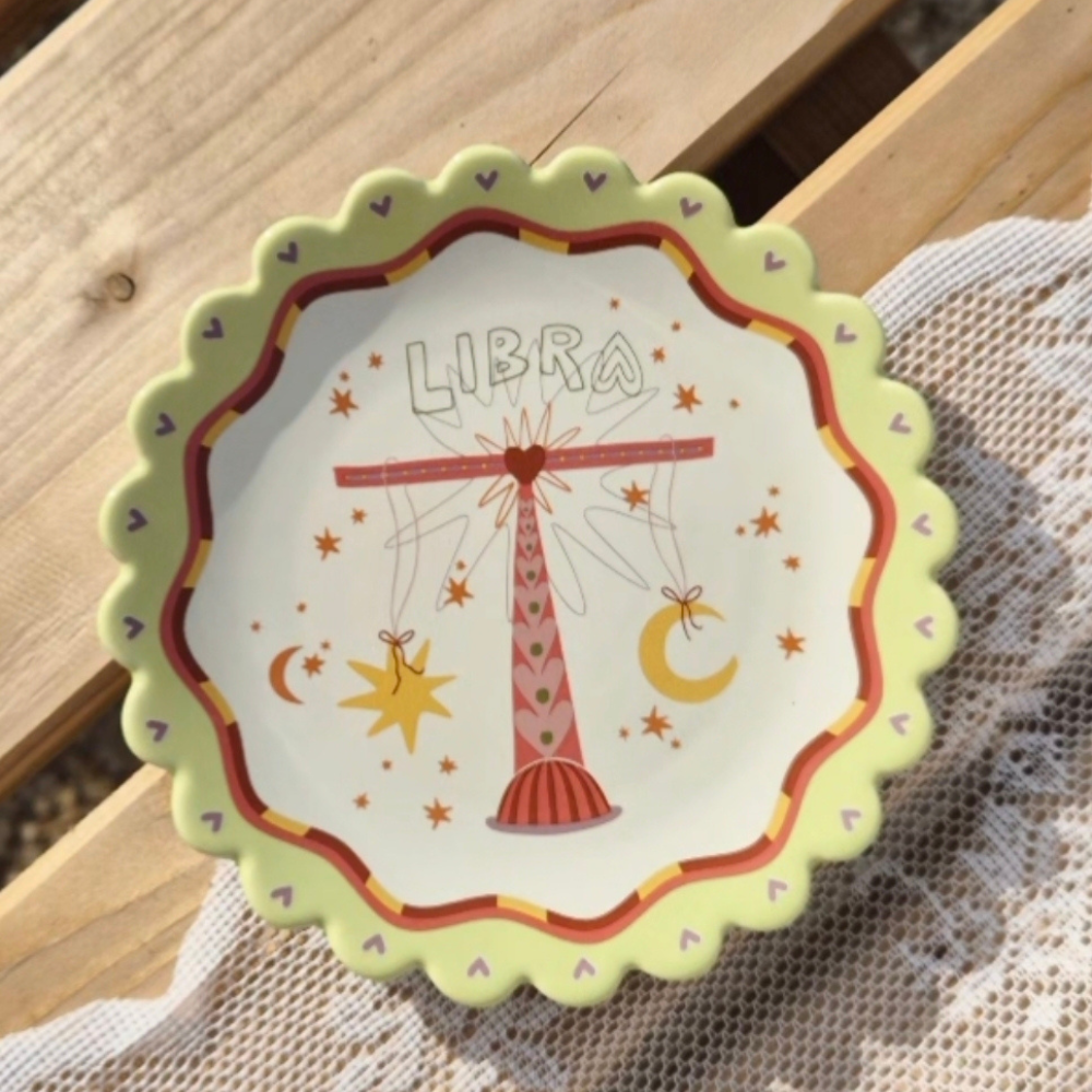 All the Luck in the World | Bord sterrenbeeld Weegschaal | Keramiek