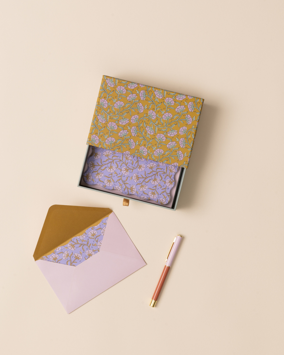 Set Vintage Bloemenkaarten met enveloppen, perfect voor bedankjes en notities